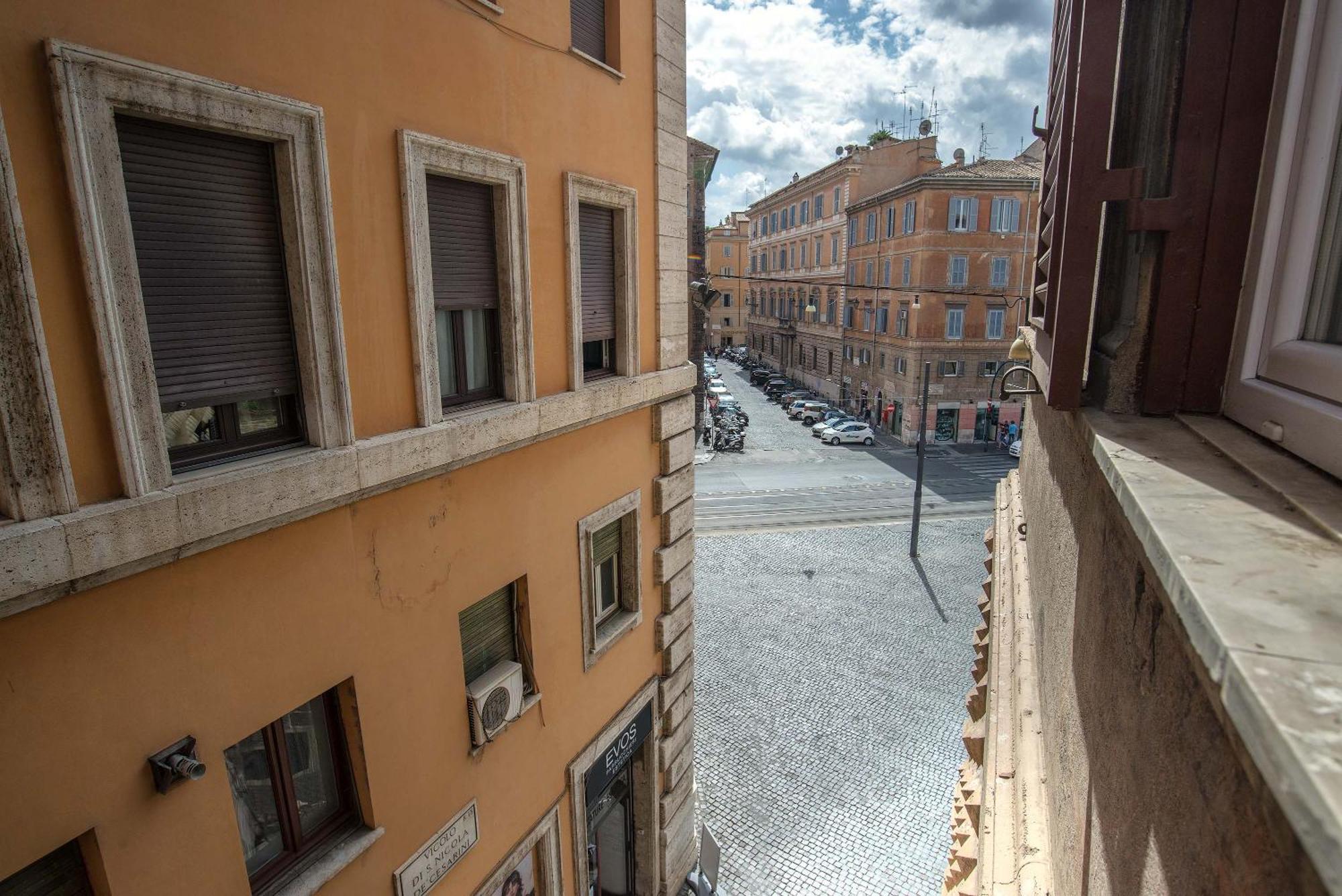 Pantheon Caesar Relais Affittacamere 2*
