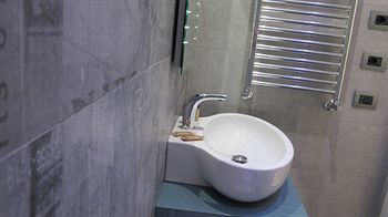 Pantheon Caesar Relais Affittacamere 2*