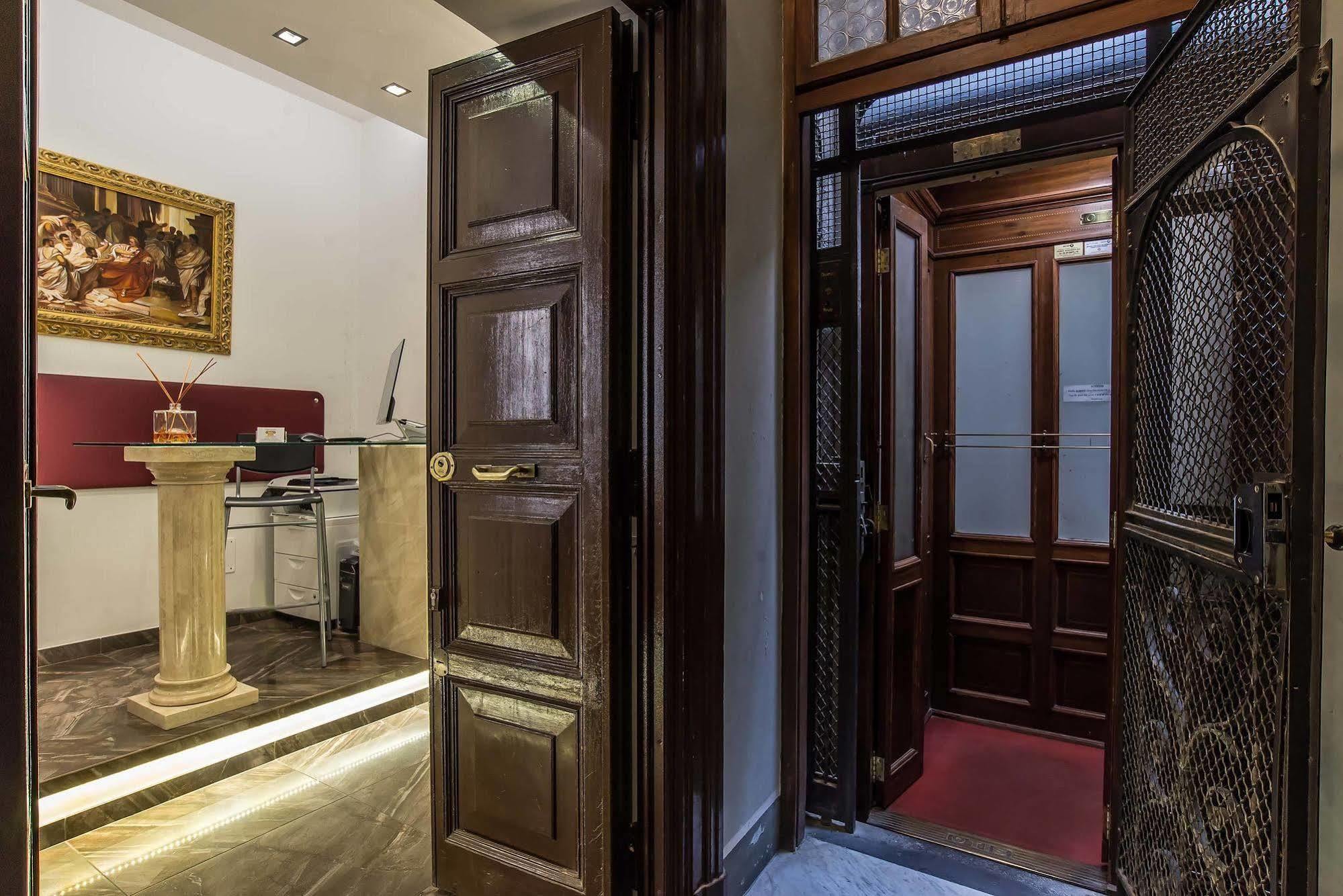 Pantheon Caesar Relais Affittacamere Roma